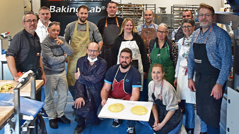 Equipe Merand avec galettes des rois