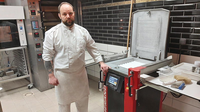 diviseuse automatique Stradivario chez la boulangerie Leo Lea