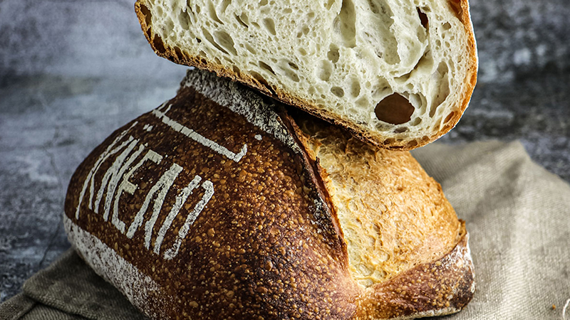 Bread made on automatic divider-shaper Stradivario