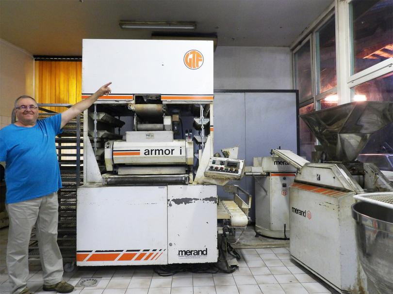 groupe automatique armor i dans la boulangerie artisanale baubouin